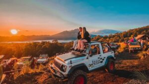 Jeep Sunrise Tour